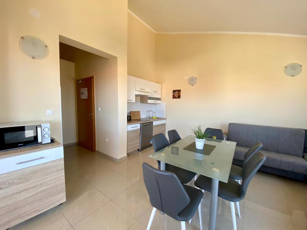 Appartement Atrium Novalja Extérieur photo