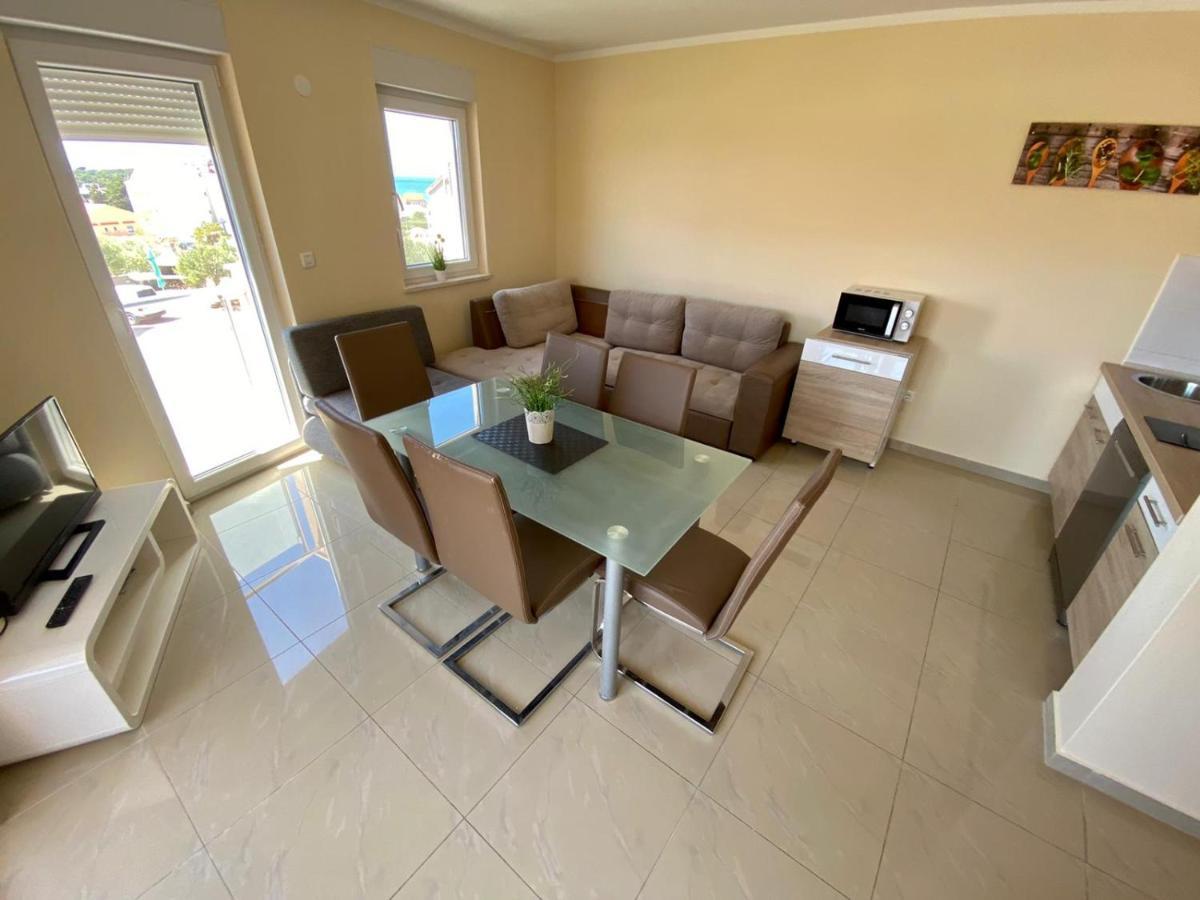 Appartement Atrium Novalja Extérieur photo